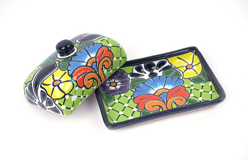 71-09-01L - Butterdose mit Deckel, Talavera, handbemalt - hellgrün