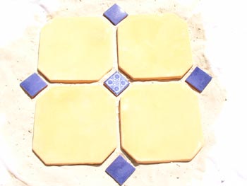 Handbemalte Fliese 5x5, Margarite